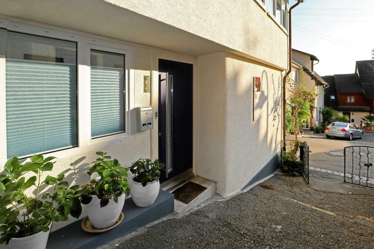 Mariposa Apartamento เอฟริงเกน-เคียร์เชน ภายนอก รูปภาพ